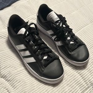 Men’s Adidas Sneakers